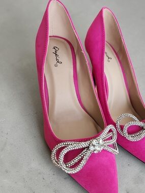 Qupid Fuchsia Pointed Toe Pumps with Crystal Bow Accent